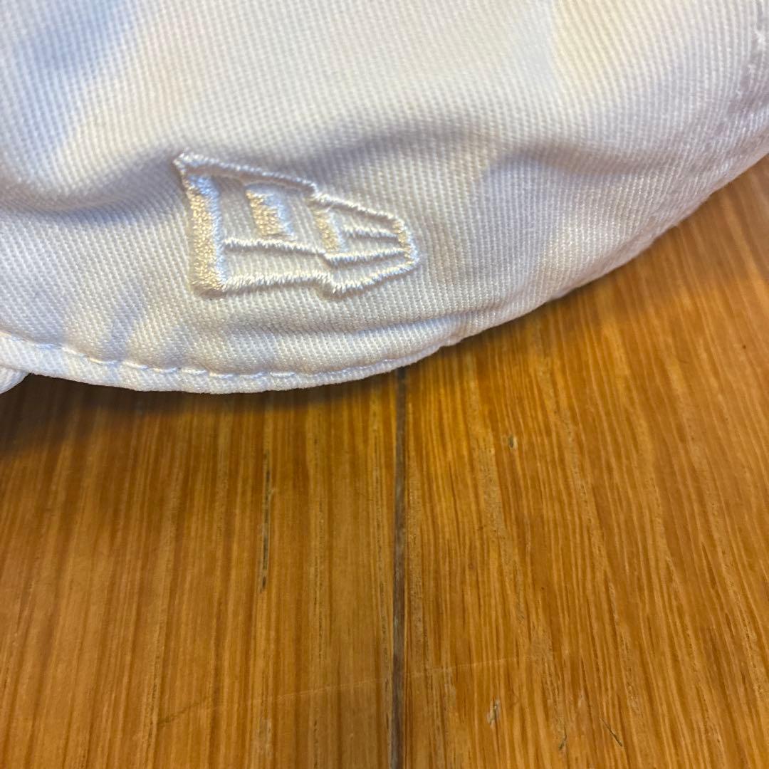 レア　BRIEFING BEAMS GOLF NEW ERA コラボキャップ　白