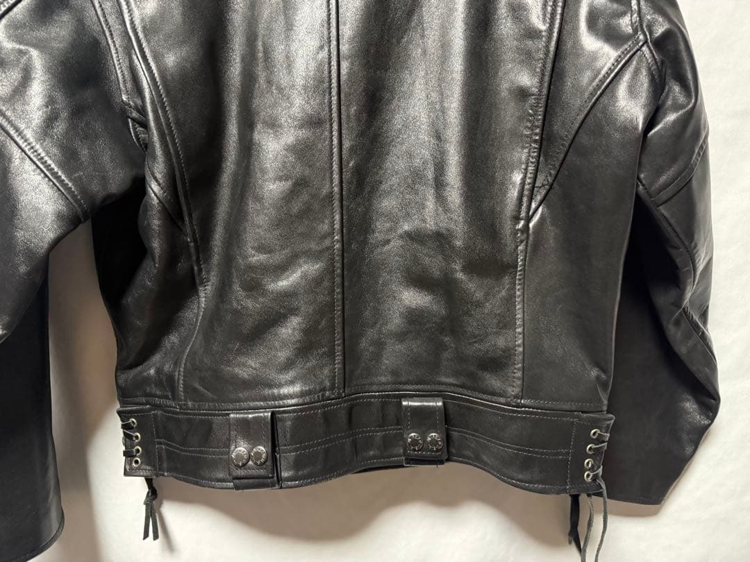 AVIREX 牛革 ポリスマン レザージャケット Mサイズ 着用感はLL相当