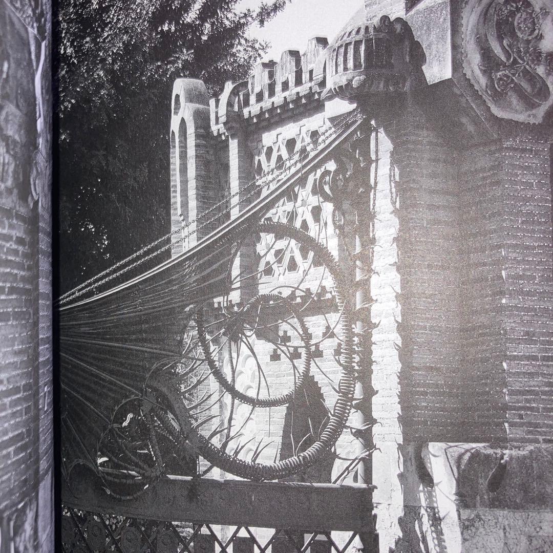 GAUDÍ ガウディ 作品集　建築