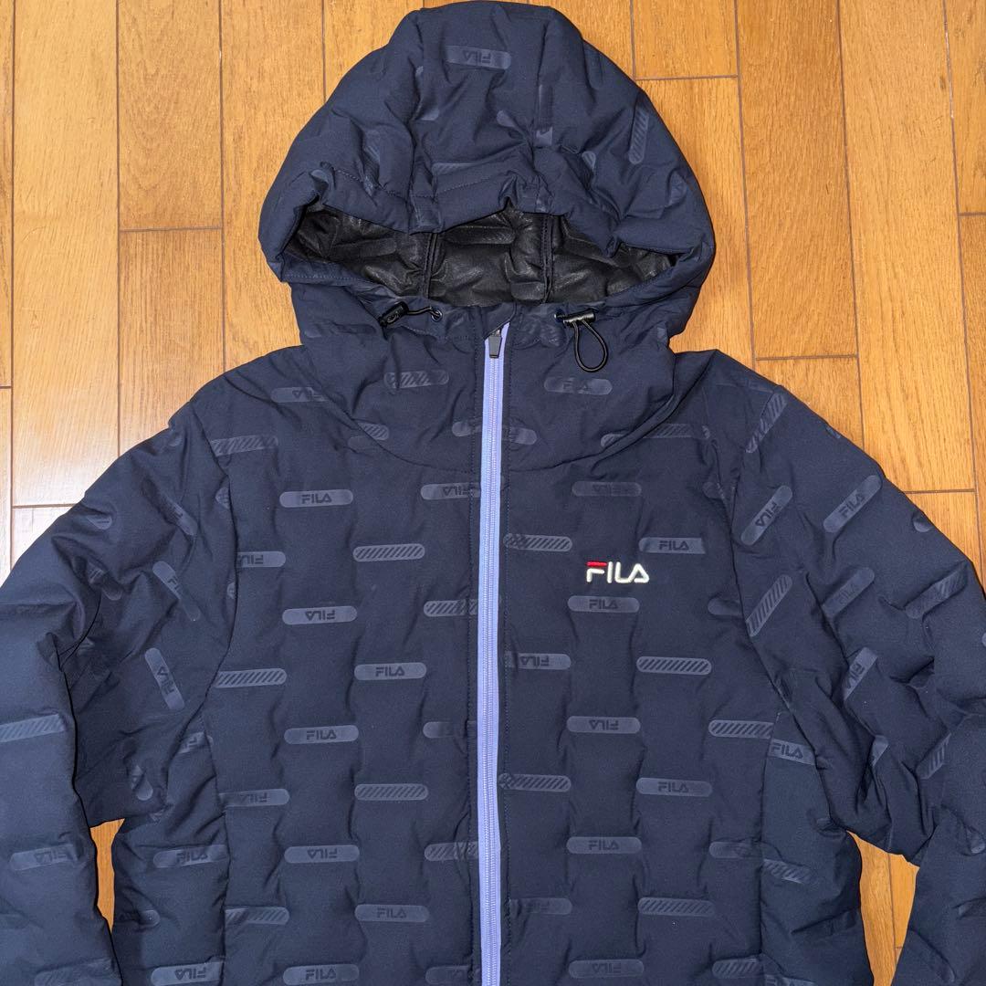 FIRAフィラ　蓄熱アルミジャケット　ジップアップパーカージャケットMレディース