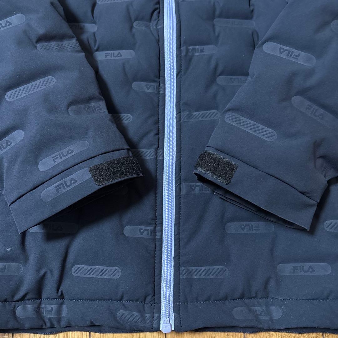 FIRAフィラ　蓄熱アルミジャケット　ジップアップパーカージャケットMレディース