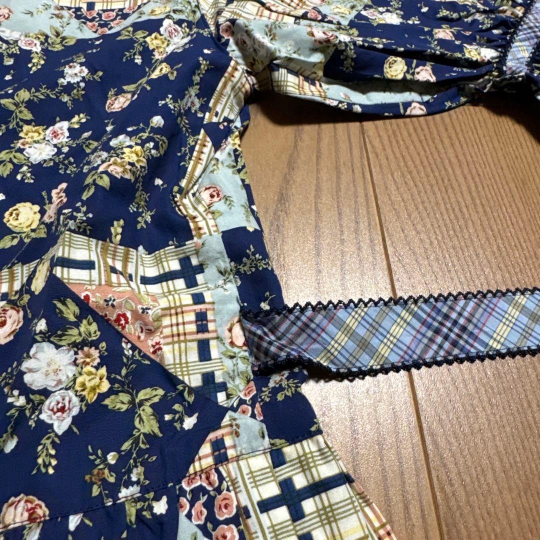 ＊フリル付き＊パッチワーク柄方ワンピース ＊ネイビー系＊補正あり＊新品＊