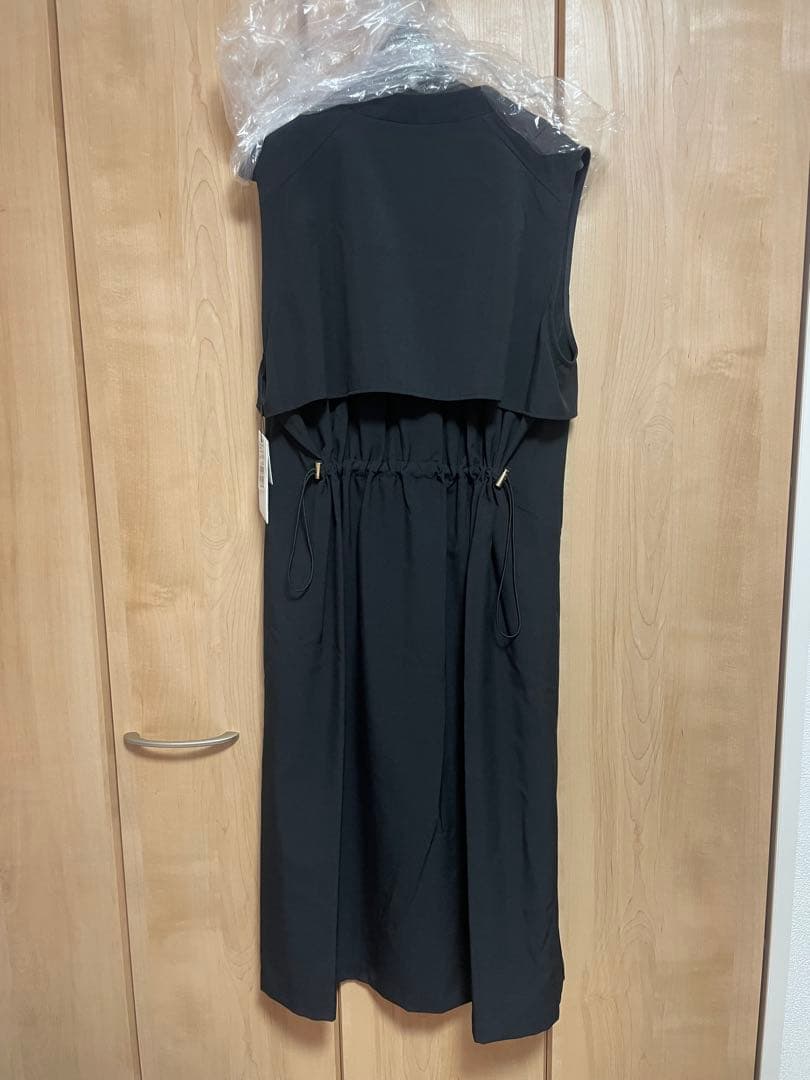 ヤマダヤ新品　FENNEL（フェンネル） バックギャザーロングジレ （ブラック）