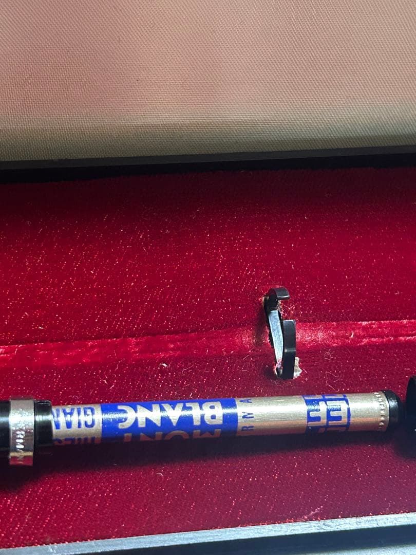 モンブラン ノック式ボールペン 690 箱付き　廃盤