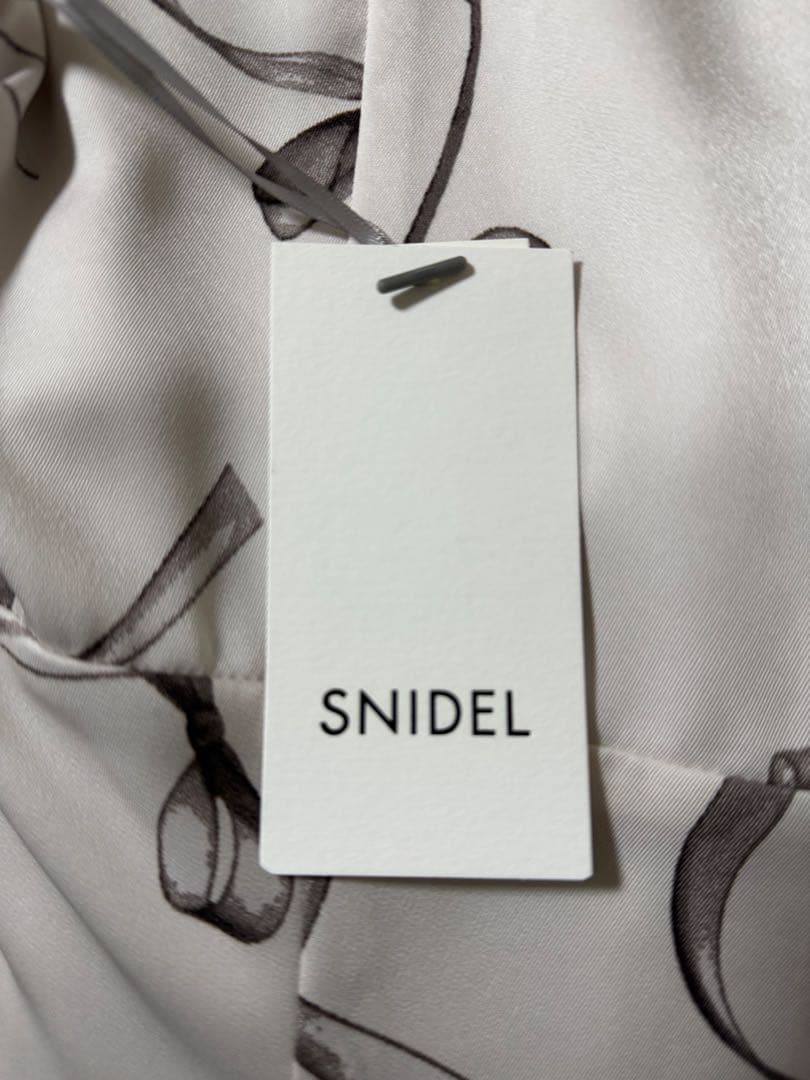 snidel スナイデルSustainableリボンプリントワンピース　サイズ2
