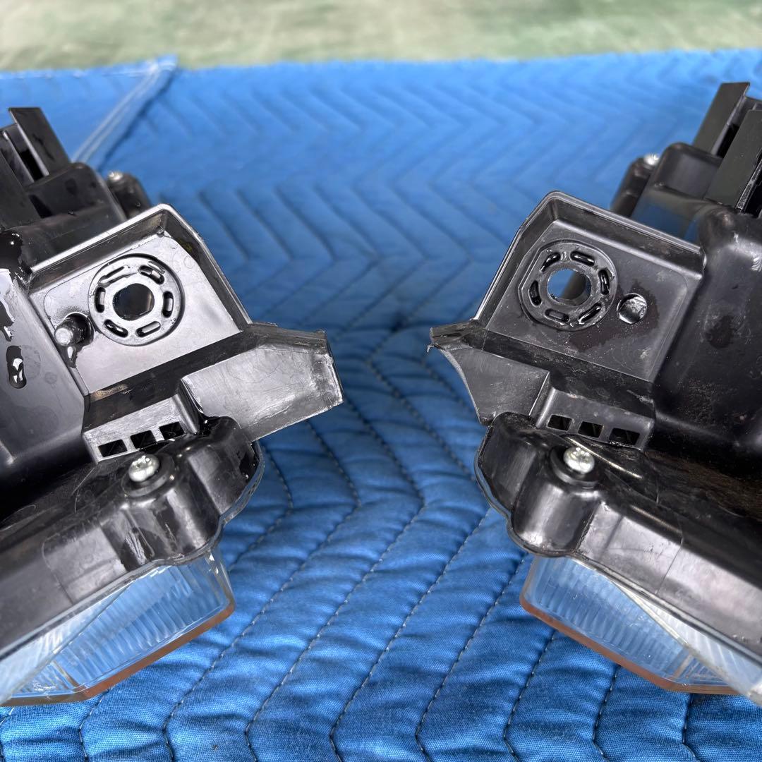 LA150S LA150F ムーブ ステラ ヘッドライト 左右