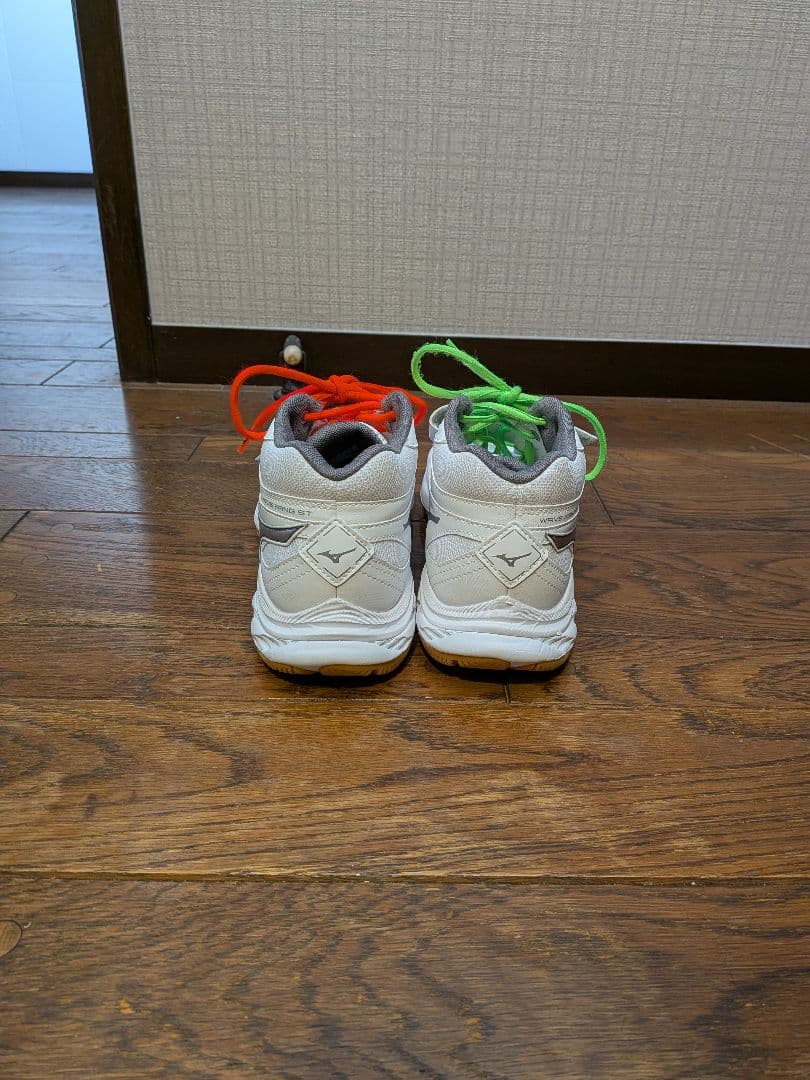 Mizuno ミズノ バドミントン シューズ WAVE FANG ST 26.5