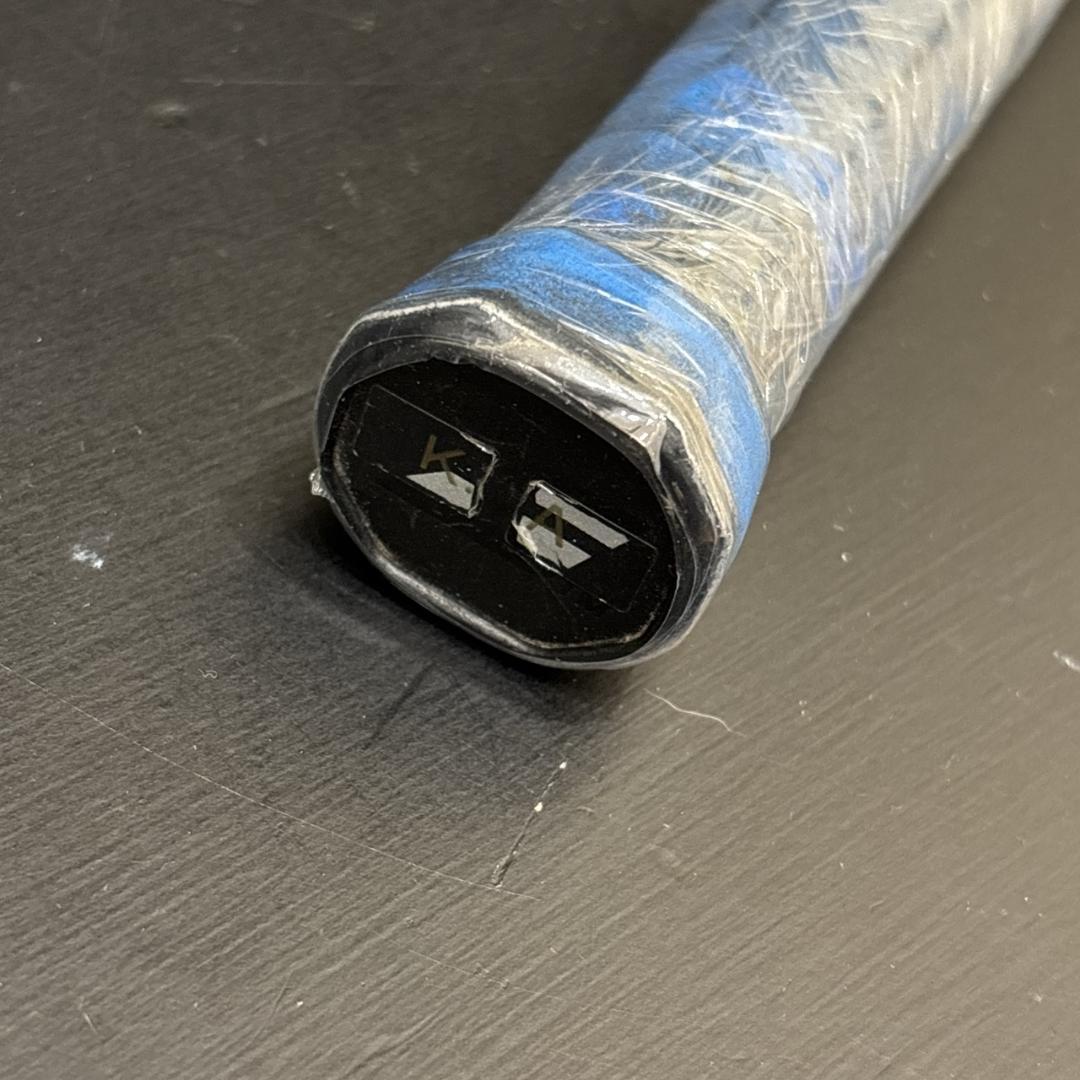 BabolaT　バボラ　SATELITE　バトミントンラケット　ガット無し