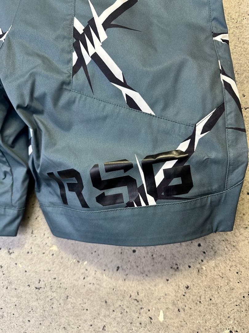 【新品未使用】サイズ5 メンズ ハーフパンツ ラッセルノ 2652