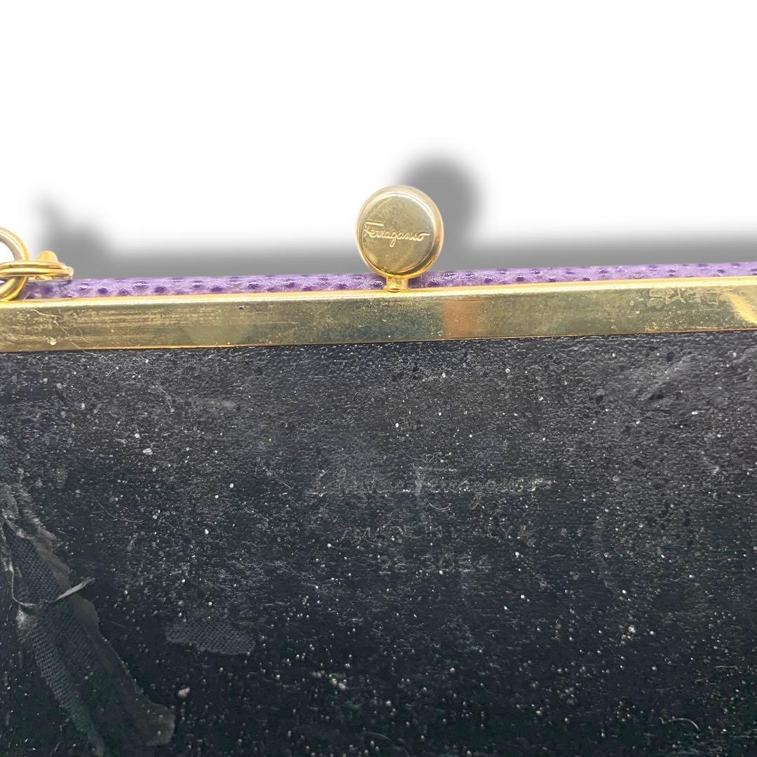 希少デザイン！　サルヴァトーレ　フェラガモ　チェーン　ショルダーバッグ　紫