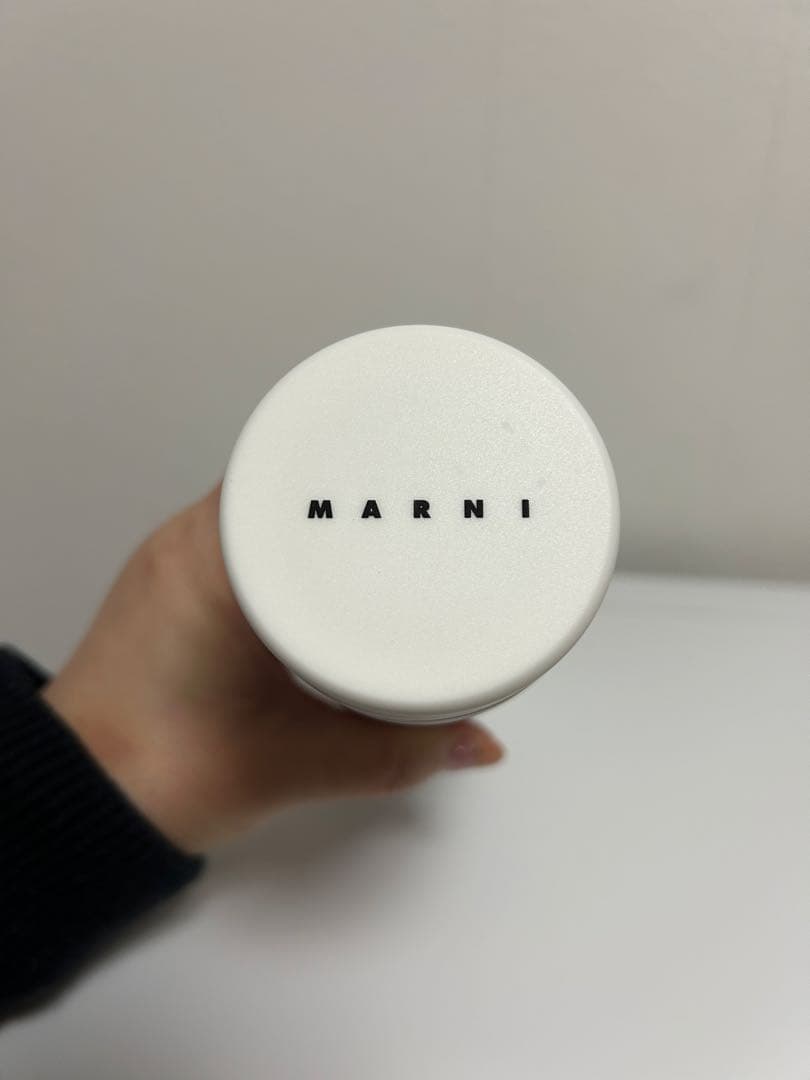 MARNI ステンレス製ホワイト水筒