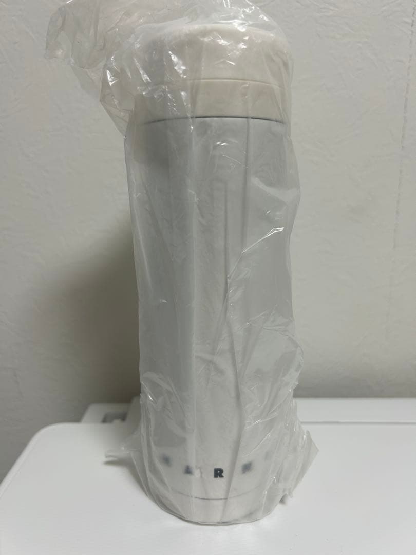 MARNI ステンレス製ホワイト水筒