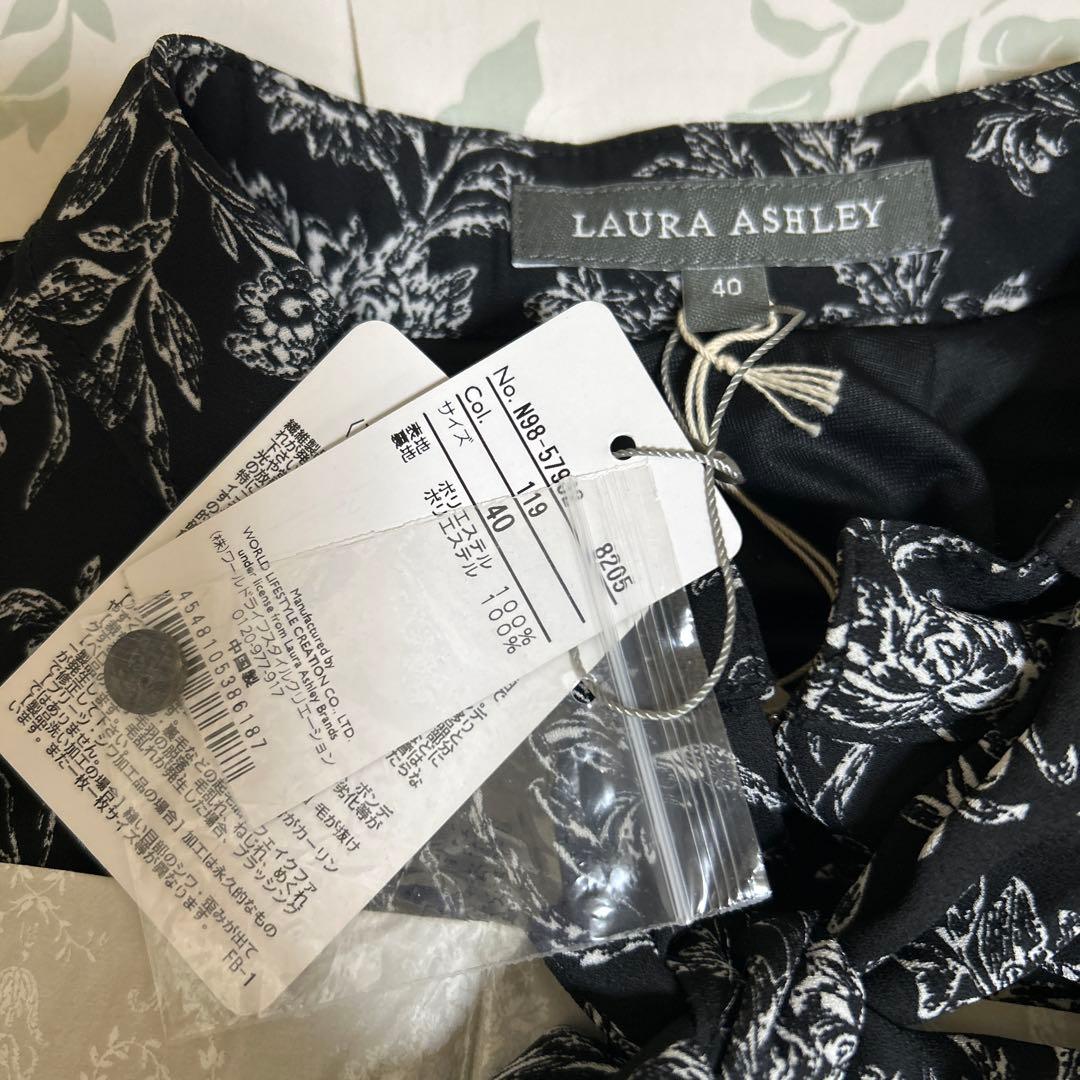 ローラアシュレイ ＊ ワンピース ドレス　近年　タグ付新品未使用品