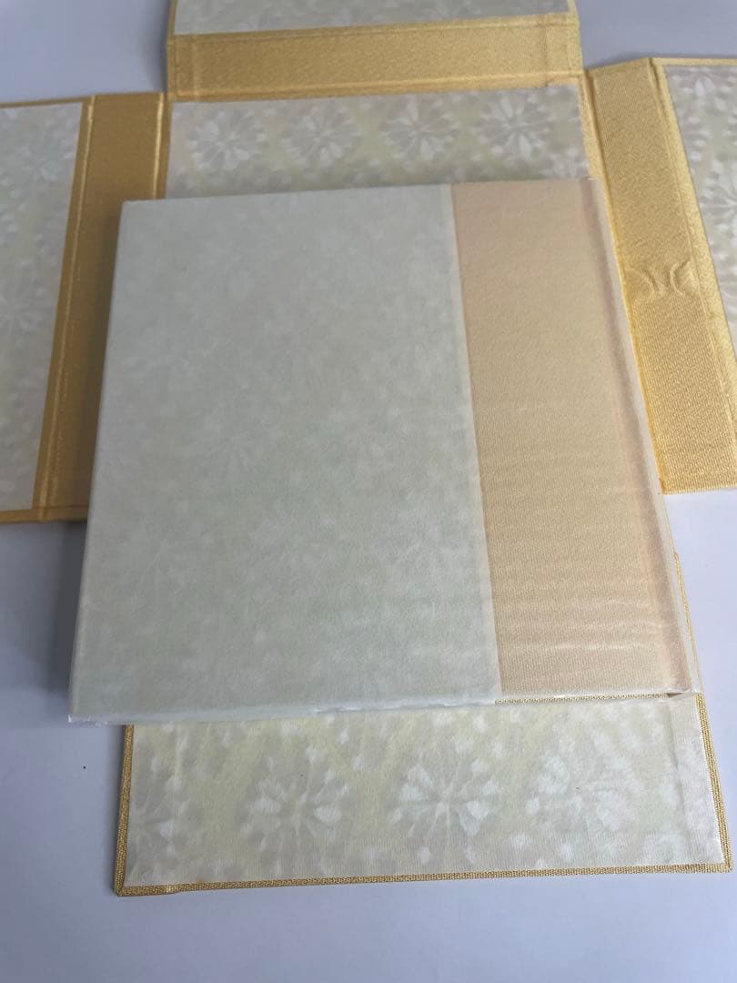 非売　特装品　金織布外函　つれづれ随想　私の説話集　創価学会　名誉会長　池田大作