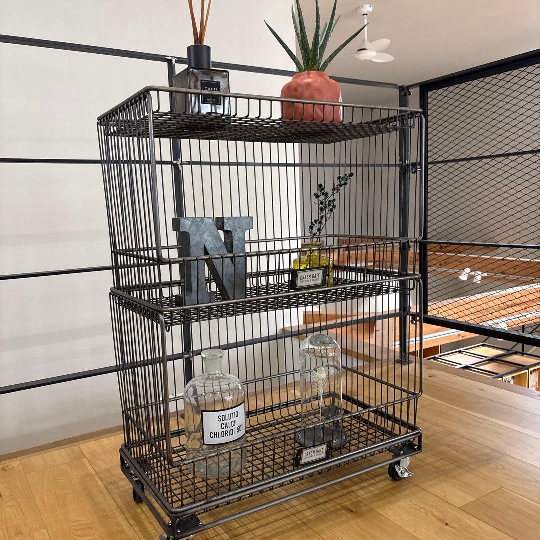 クラッシュゲート　メタルラック　美品