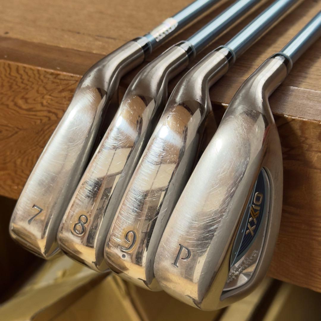 【レディース A】ゼクシオ13 アイアン 4本セット XXIO13 ブルー 青