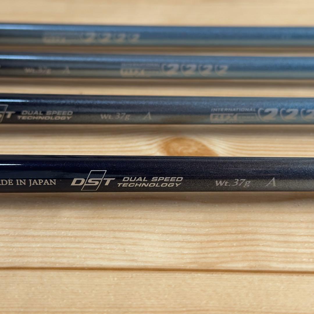 【レディース A】ゼクシオ13 アイアン 4本セット XXIO13 ブルー 青