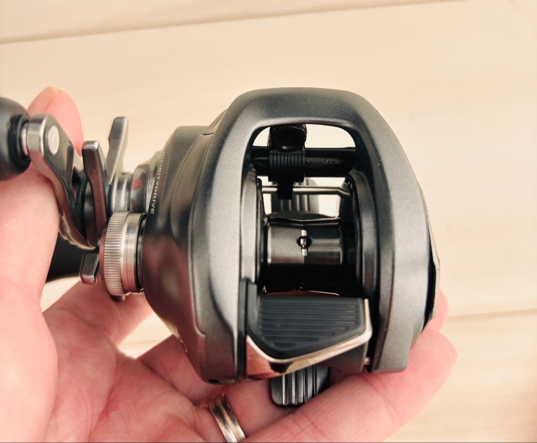 22 Bantam xg LEFT ベイトリール　22バンタムxg 左