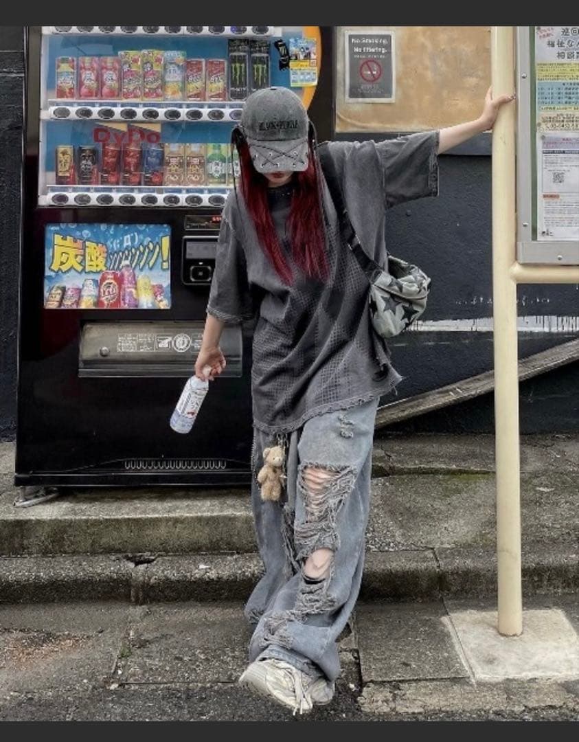 s*️様 XU ダメージデニムパンツ 【Never mind the XU】