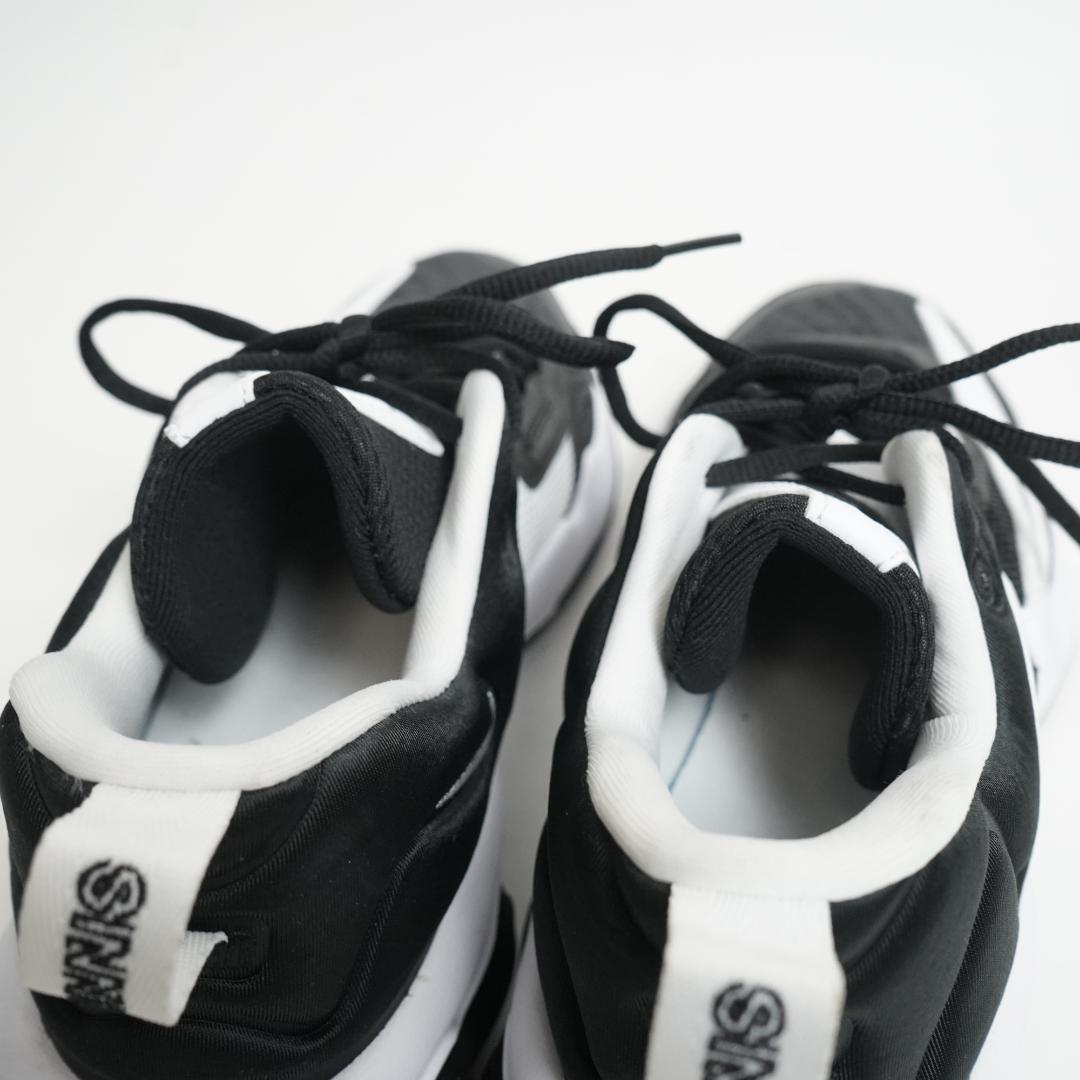 【未使用級】ナイキ ヤニスイモータリティ3 バスケットボールシューズ 28cm