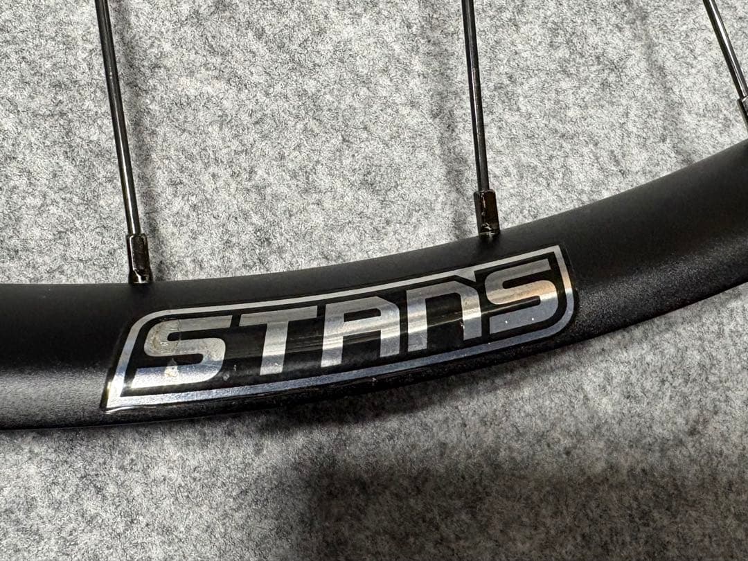 CHRISKING&STAN'S Flow mk4手組みフロントホイール 29\"