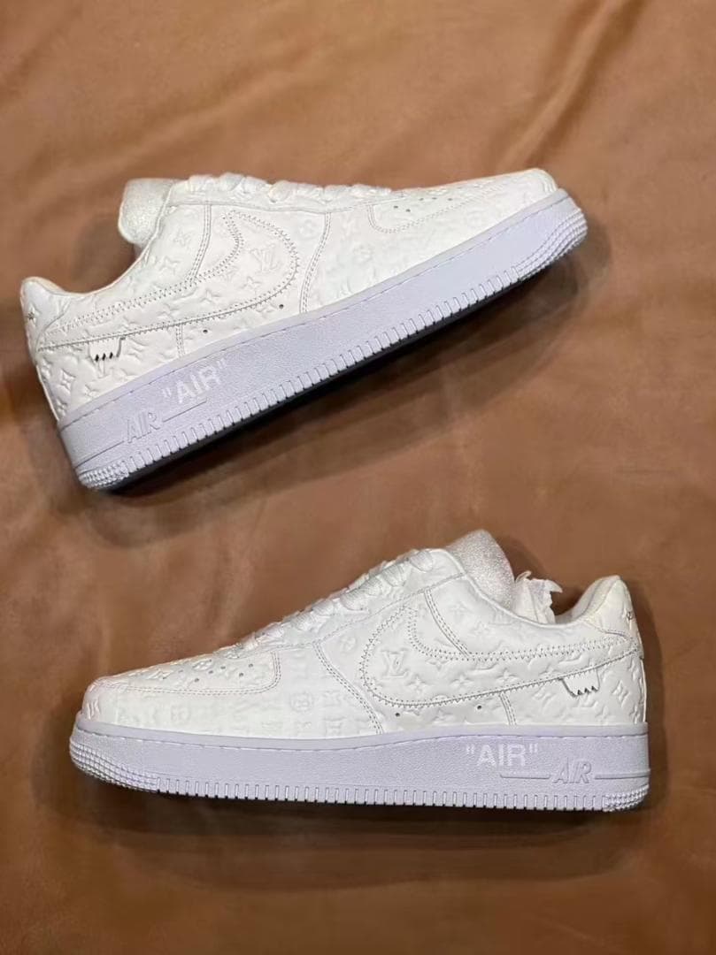 LOUIS VUITTON × NIKE AIR FORCE 1 27cm