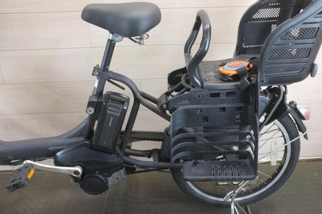タイヤ新品! 電動自転車 ブリヂストン製　 20インチ 3段変速 8.7Ah