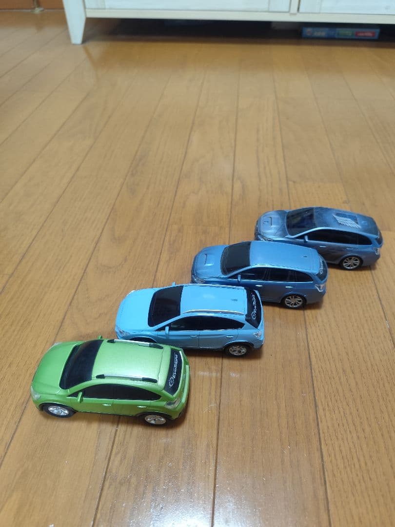 スバル XV ミニカー 4台セット