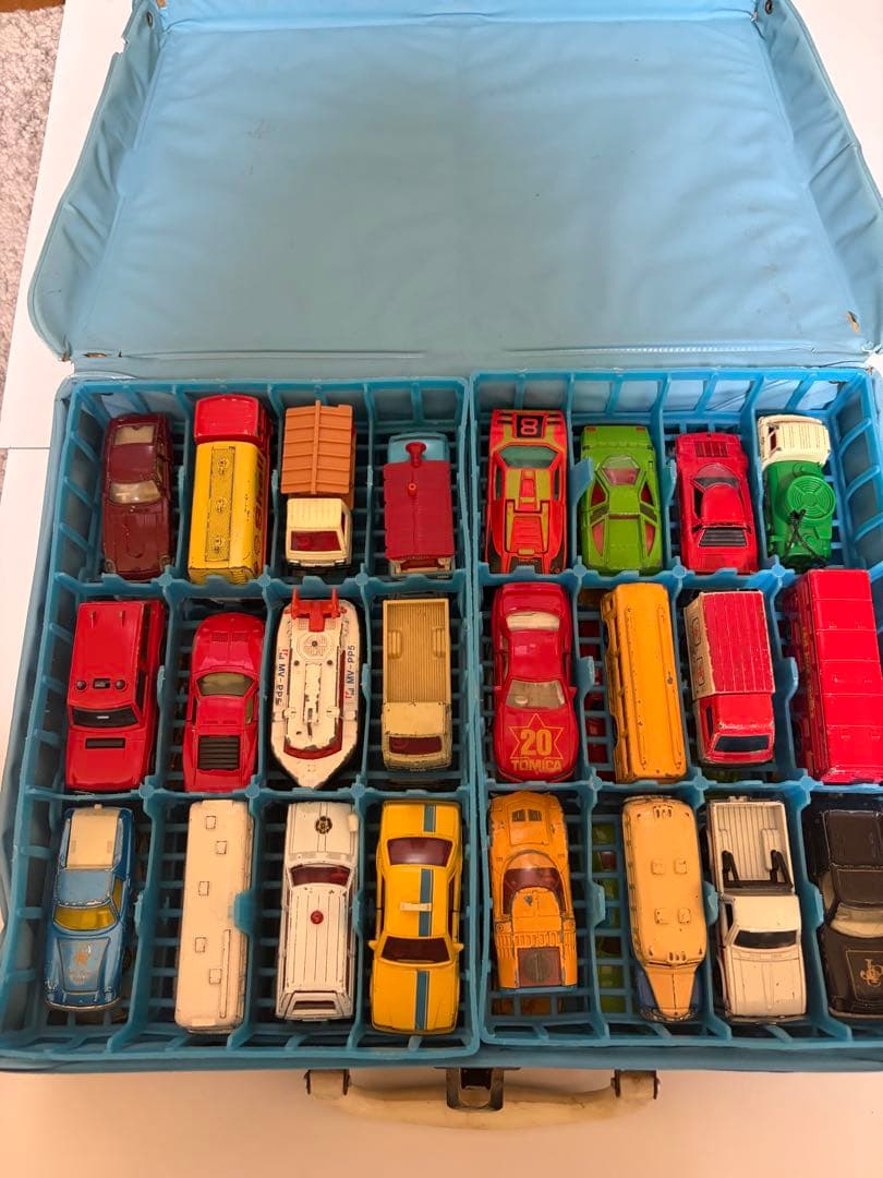 トミカ 1975年代 コレクションBOX 計48台