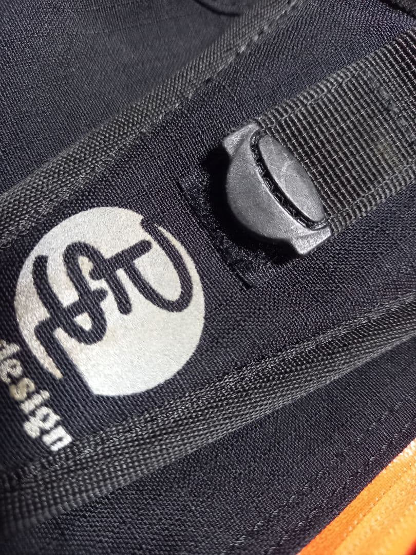 美品　Pazdesign Saltwater Line ライフジャケット