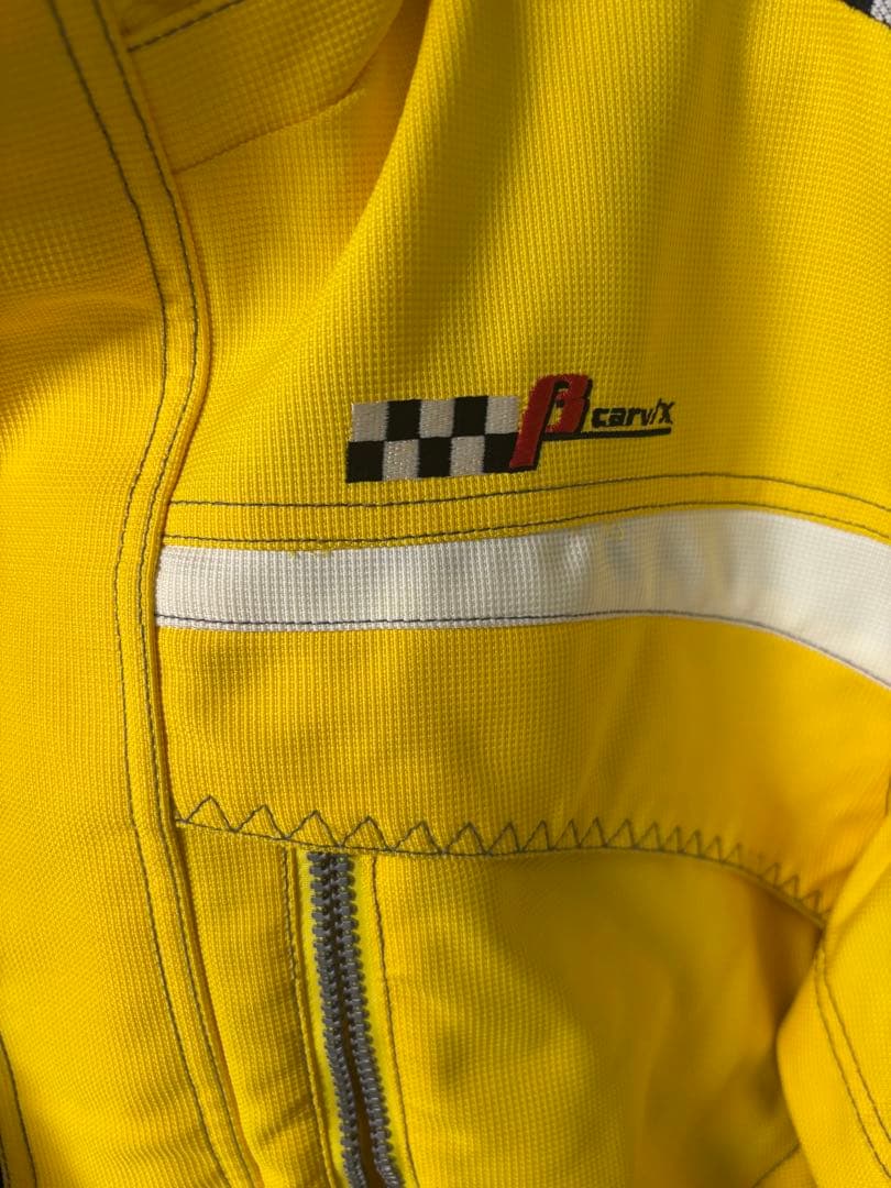 asics イエロースキーウェア チェック柄