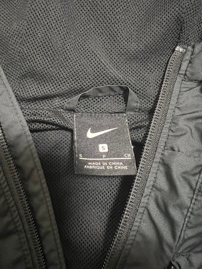 NIKE ピステ　ウィンドブレーカー　ウェア　ジャンパー
