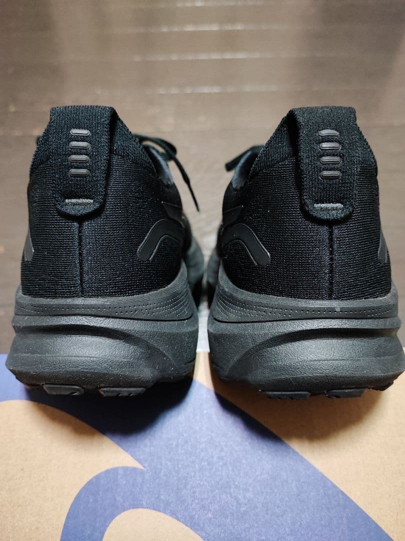 アシックス GEL-KAYANO 32(ゲルカヤノ) 23.5cm