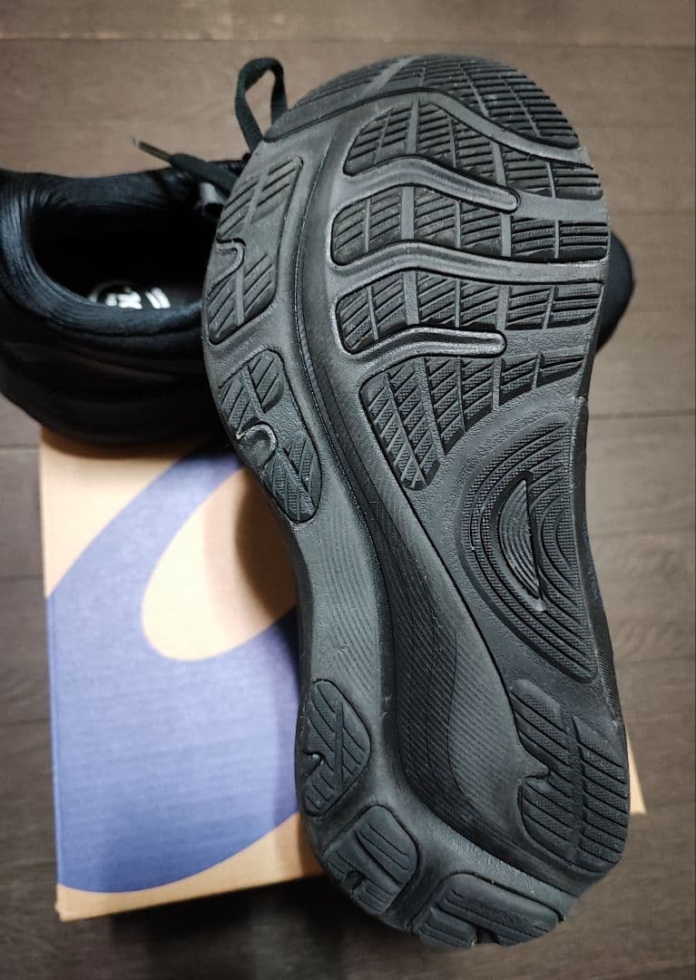 アシックス GEL-KAYANO 32(ゲルカヤノ) 23.5cm