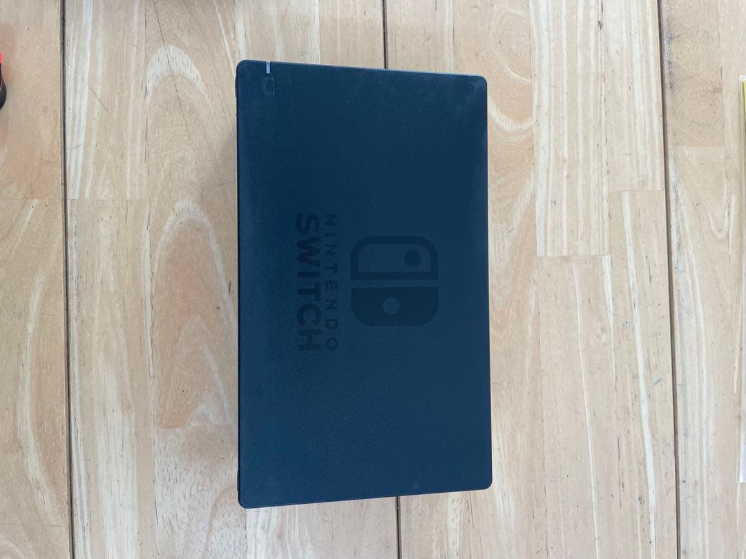 【美品】Nintendo Switch本体