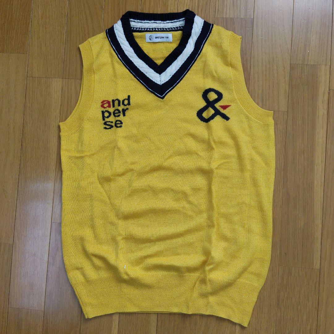 and per se イエロー ニットベスト