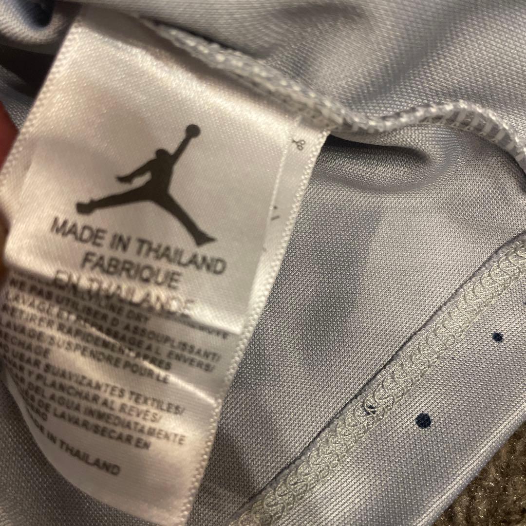 パリサンジェルマン (PSG) Jordan プラクティスシャツ　新品