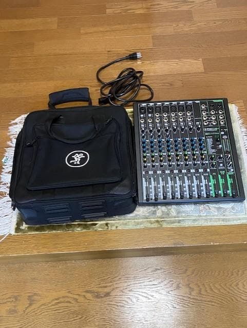 mackie ProFx12V3 ミキサー　動作確認済　専用ソフトケース付き