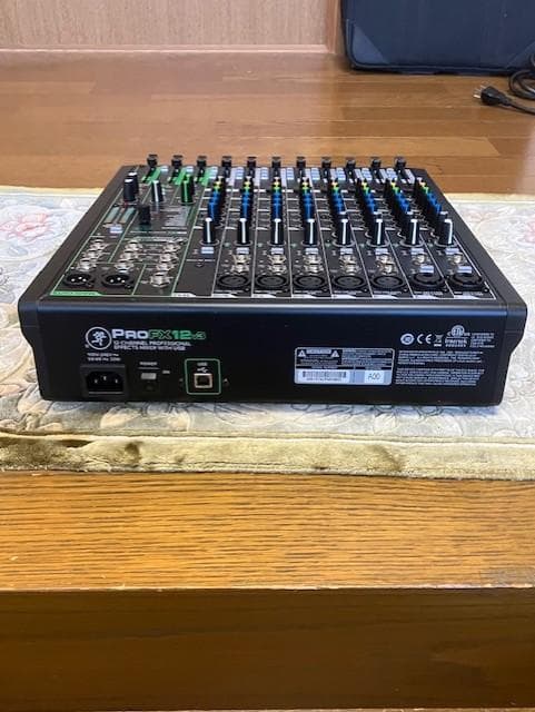 mackie ProFx12V3 ミキサー　動作確認済　専用ソフトケース付き