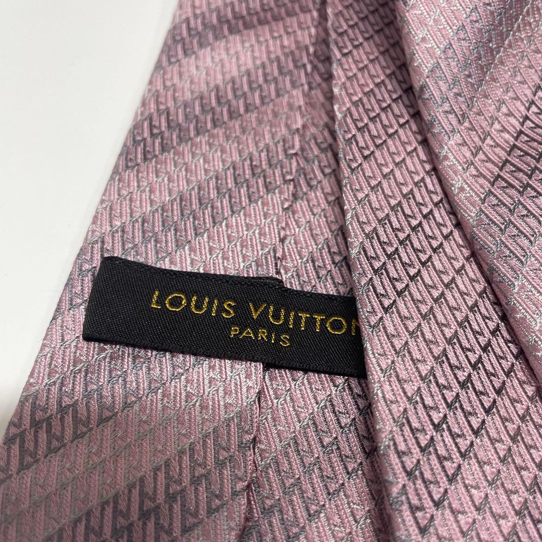 _*_様 LOUIS VUITTON ピンクパープル ストライプ ネクタイ