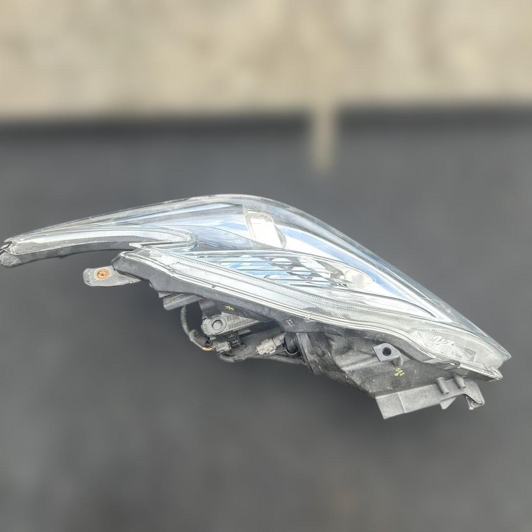トヨタ プリウス 30系 ヘッドライト左右 KOITO 47-29