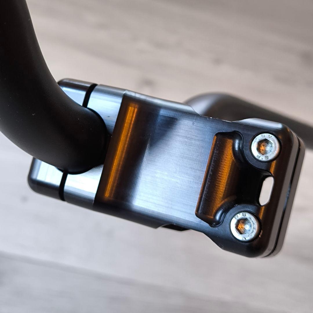 最高峰 CHROMAG Fubars 7075 ハンドルバー & ステム セット