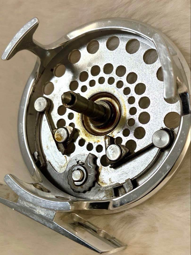 希少 ダイワ ファントム SS-#4 フライリール DAIWA PHANTOM