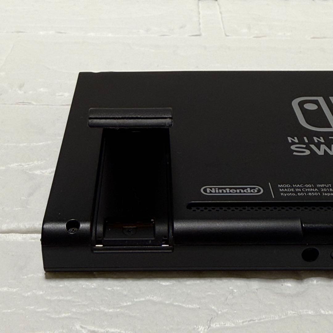 ニンテンドースイッチ HAC-001 2018年製 本体のみ 動作確認済み 美品