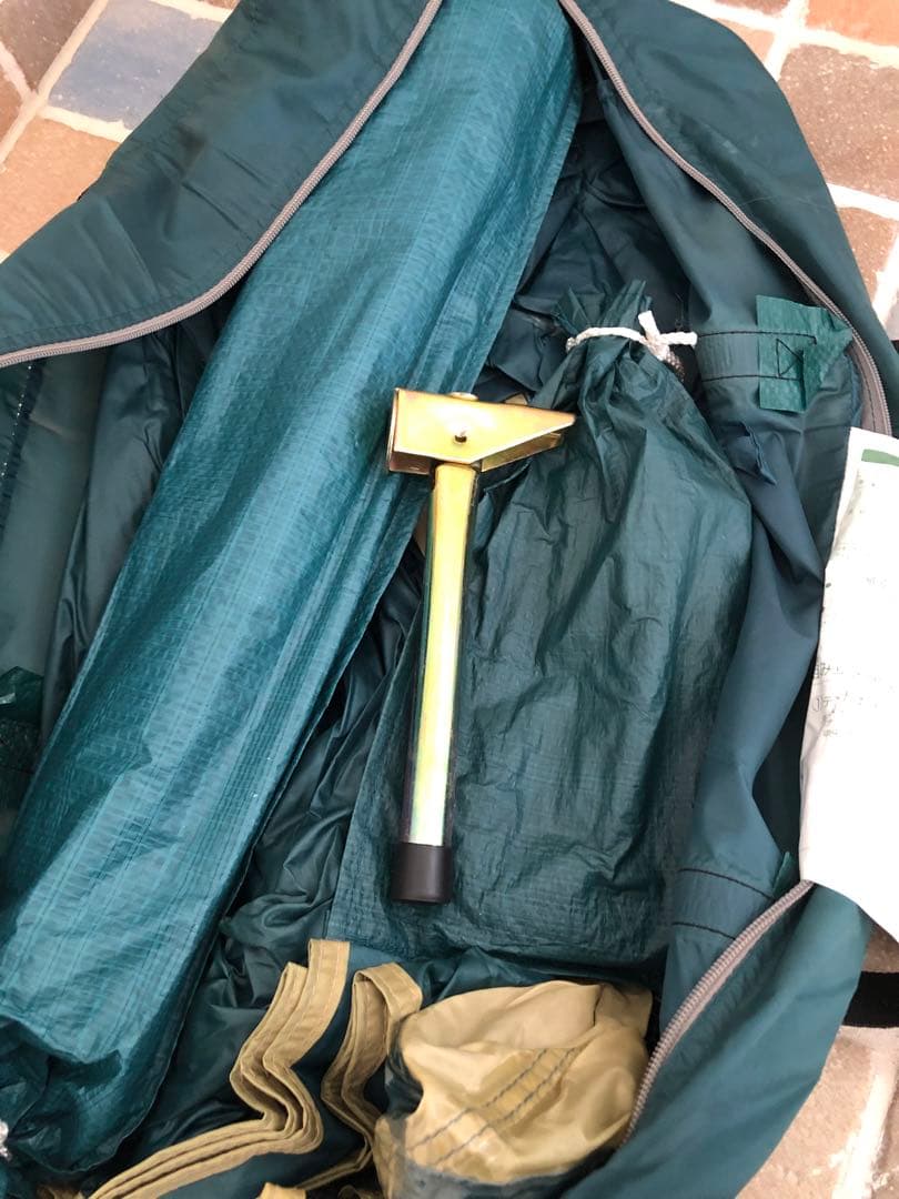 CAPTAIN STAG テント一式　収納バッグ付き　ダークグリーン　5〜6人用