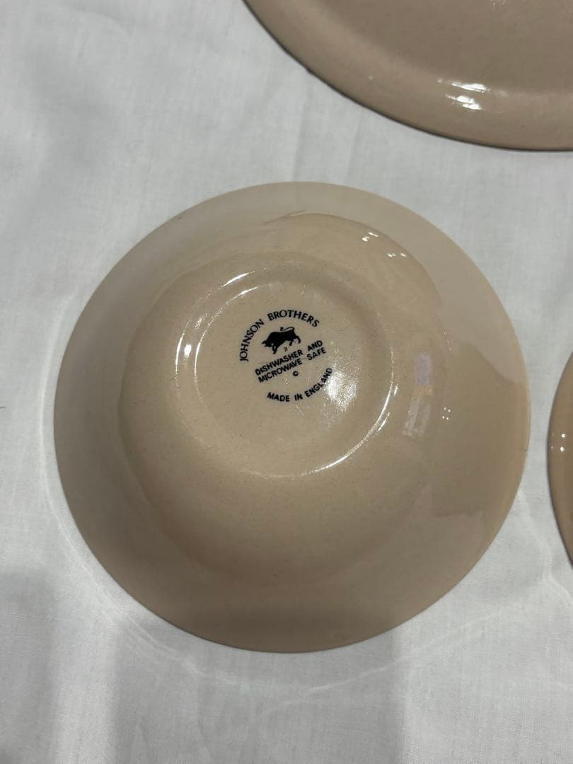 ジョンソンブラザーズ　Johnson Brothers 食器　赤