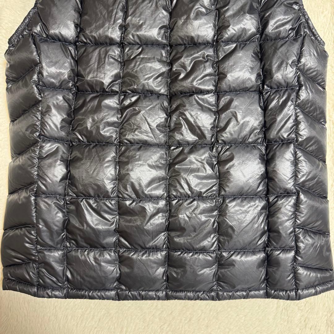 美品モンベル900FPEXライトダウンダウンベスト メンズSキルティング