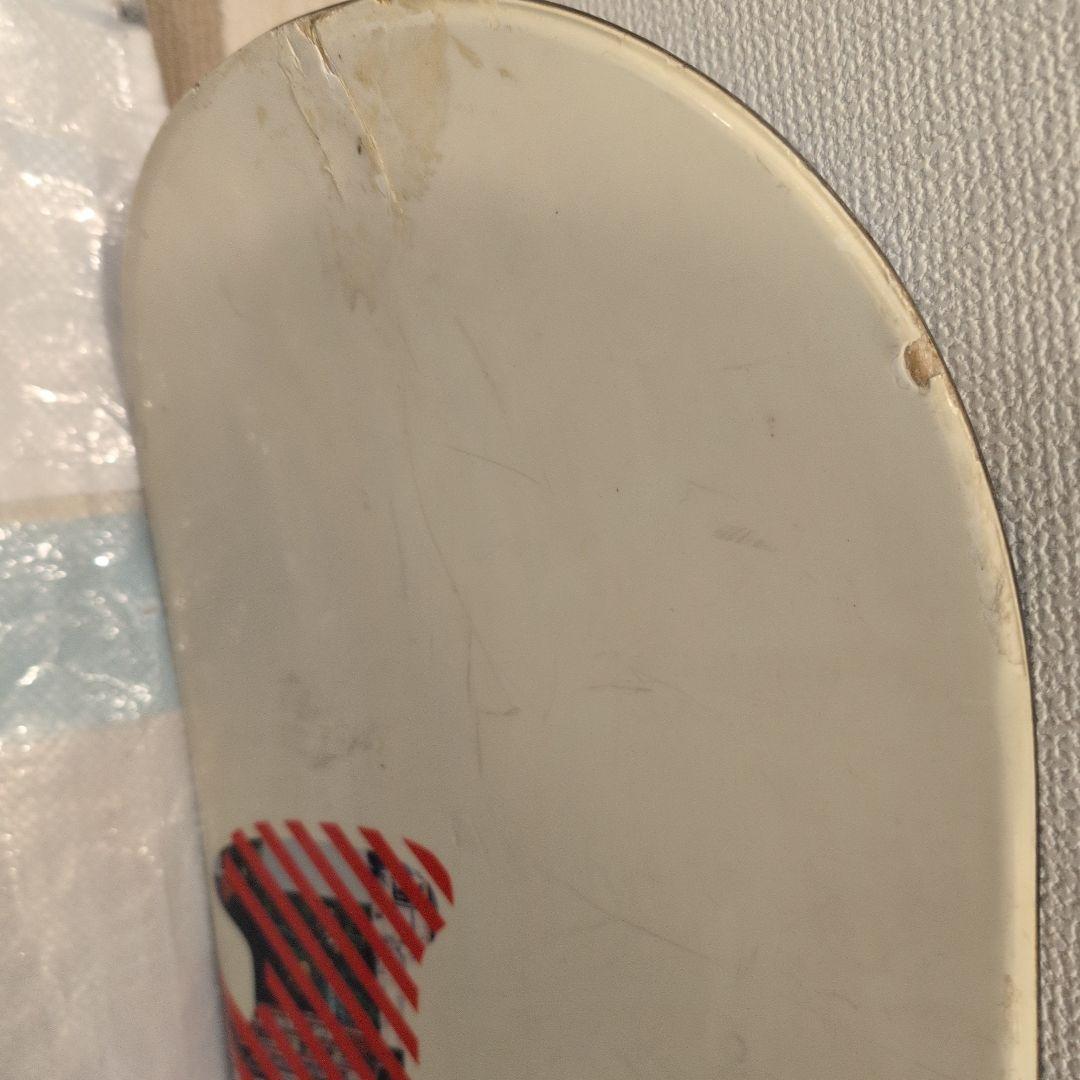 カラフルスノーボードとブーツセット