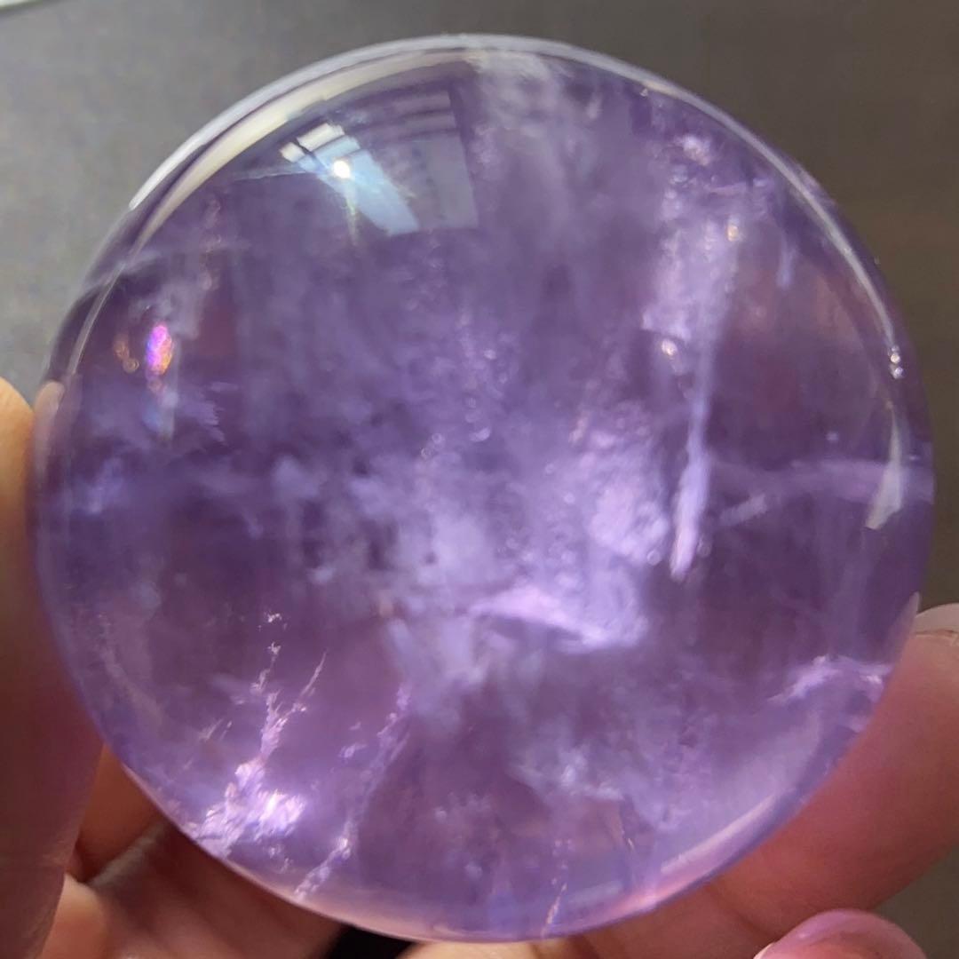天然石 高透明 セリサイト イン フローライト スフィア パープル a513