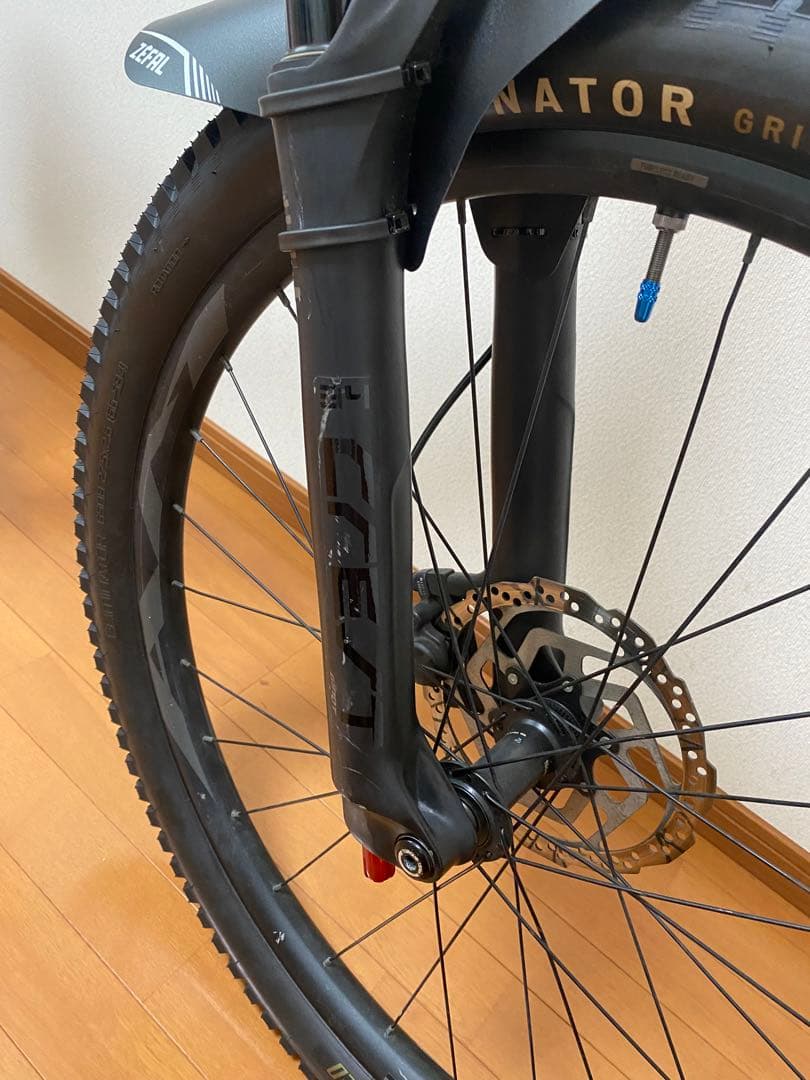 GIANT FHATOM 2021年モデル Mサイズ27.5タイヤ12スピード